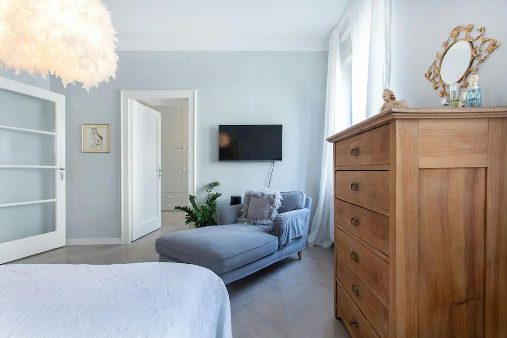 Appartamento Dragon Bridge -spacious Central District - Perfect For Families And Couples *